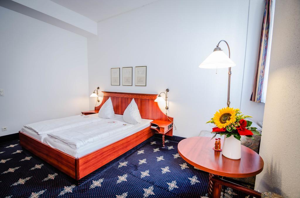 Hotel Wilder Mann Annaberg-Buchholz Pokój zdjęcie