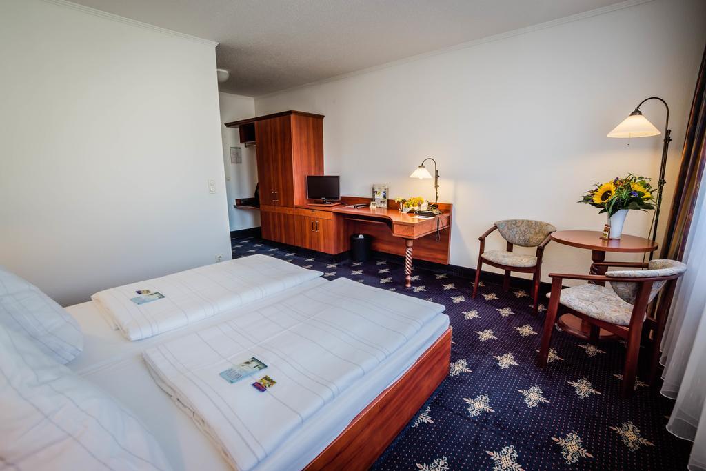 Hotel Wilder Mann Annaberg-Buchholz Zewnętrze zdjęcie