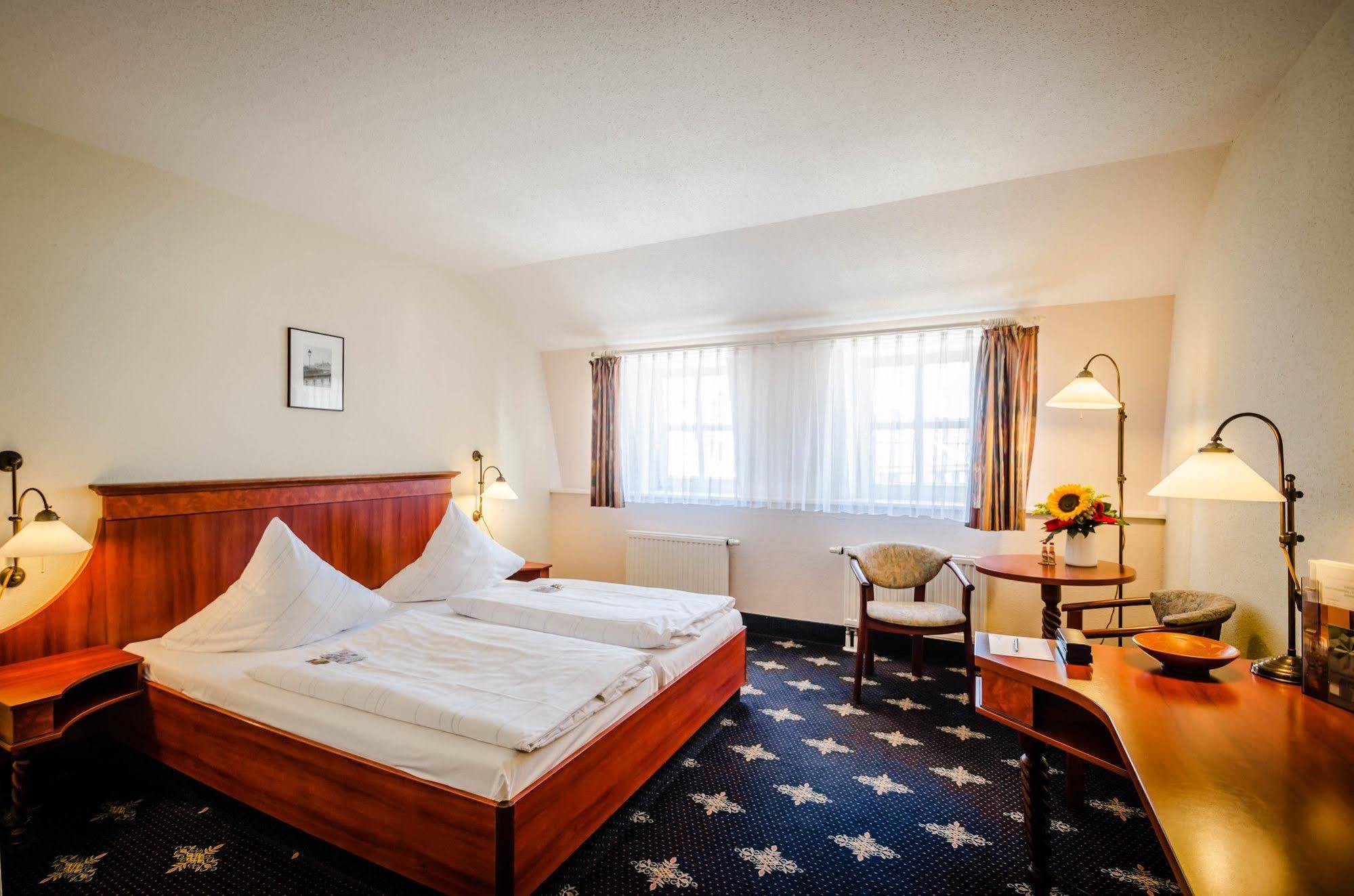 Hotel Wilder Mann Annaberg-Buchholz Zewnętrze zdjęcie