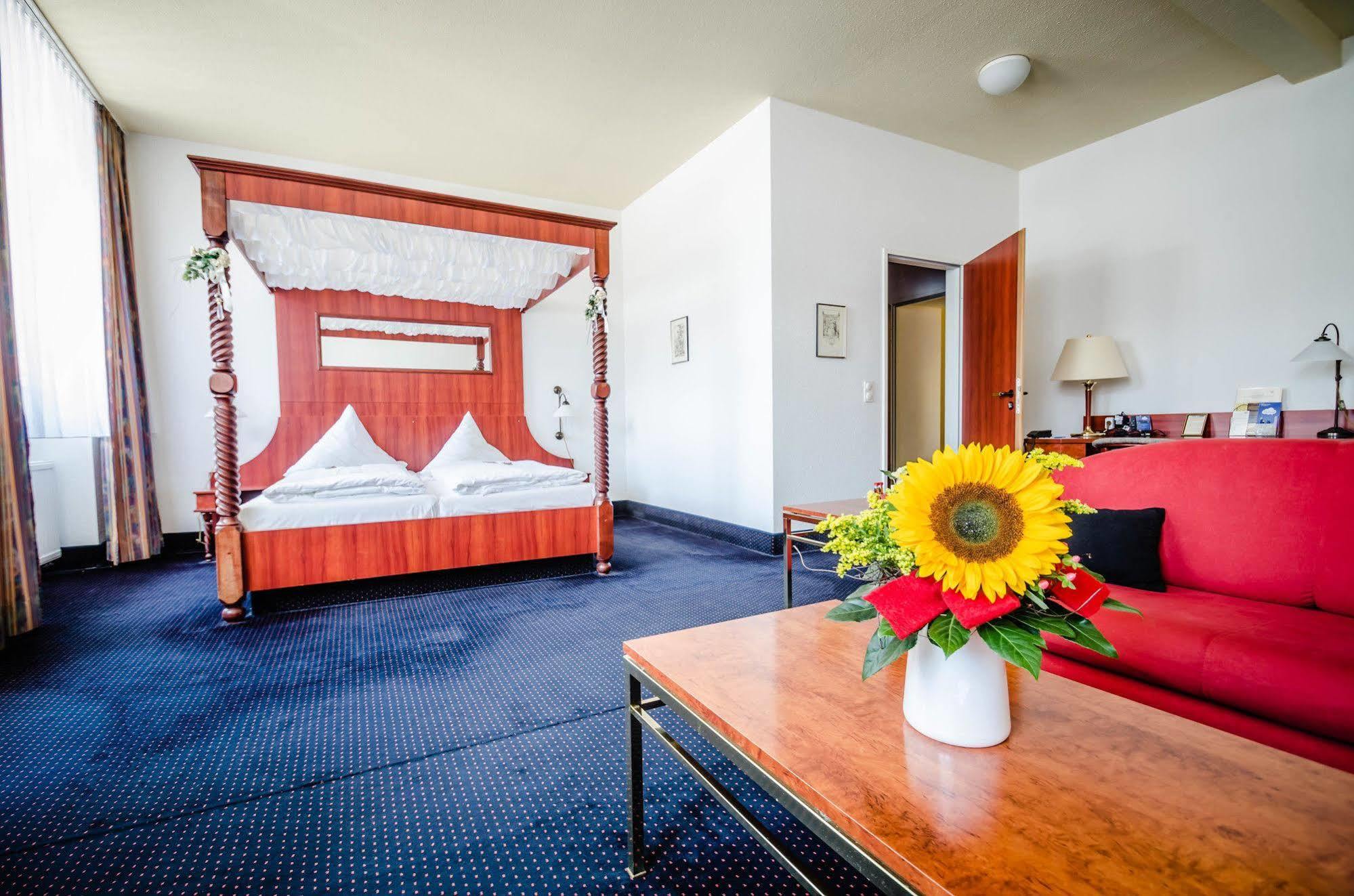 Hotel Wilder Mann Annaberg-Buchholz Zewnętrze zdjęcie